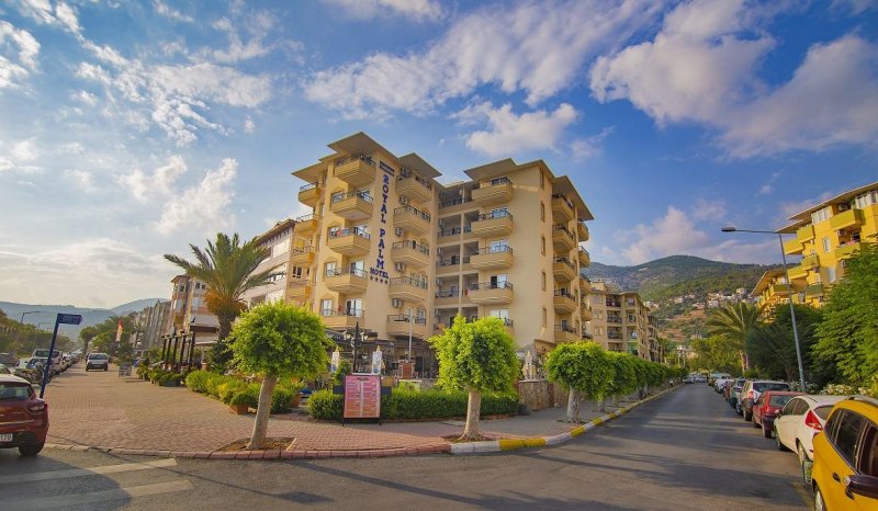 Alanya utazás Kleopatra Royal Palm Hotel