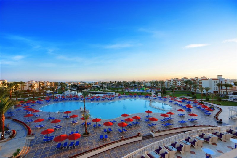 Hurghada utazás Pickalbatros Dana Beach Resort