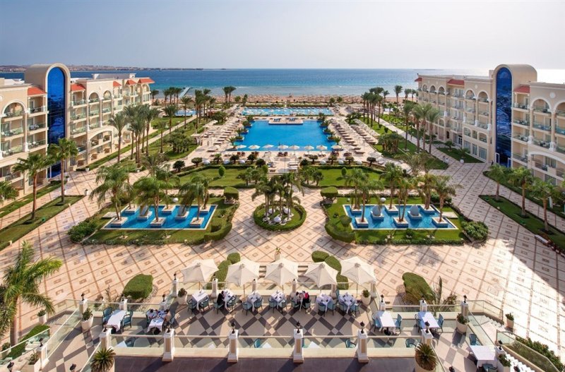 Hurghada utazás Premier Le Reve