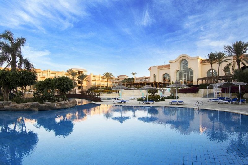 Hurghada utazás Pyramisa Sahl Hasheesh