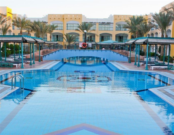 Hurghada utazás Bel Air Azur Resort