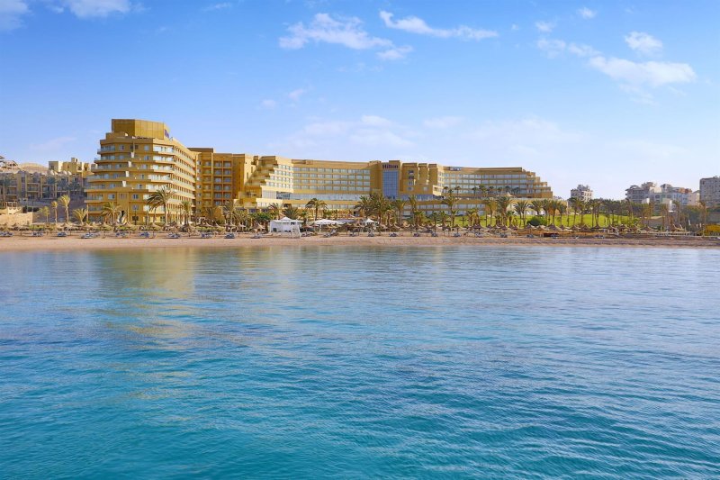 Hurghada utazás Hilton Hurghada Plaza