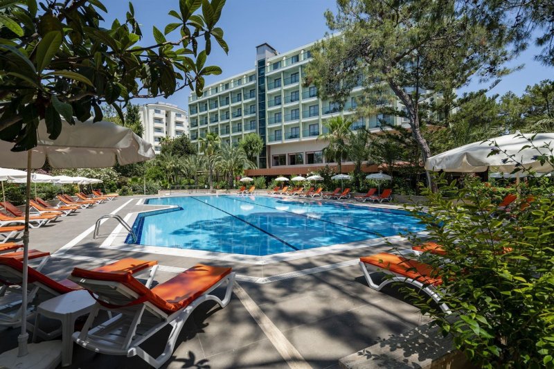 Alanya utazás Incekum West Hotel