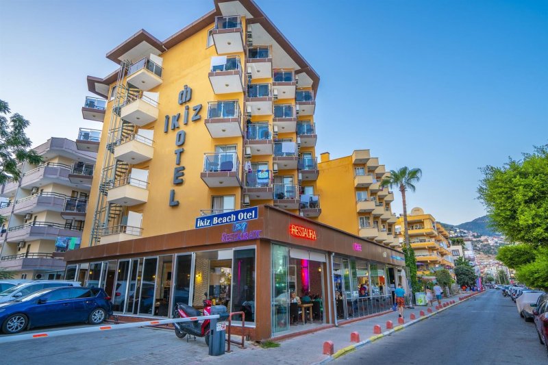 Alanya utazás Kleopatra Ikiz Hotel