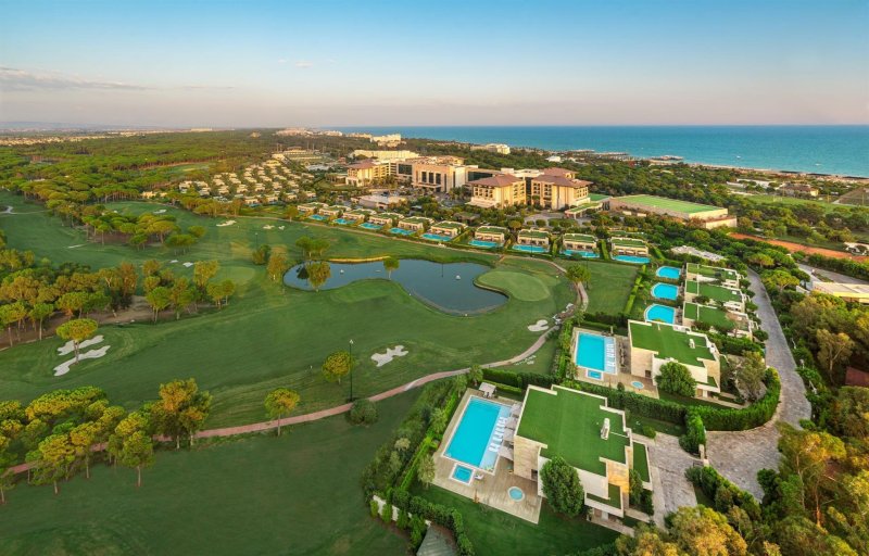 Belek utazás Regnum Carya Golf Hotel