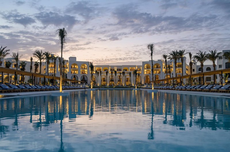 Hurghada utazás Serry Beach Resort