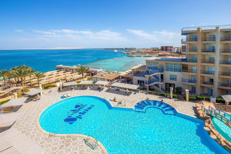 Hurghada utazás Sphinx Aqua Park Beach Resort