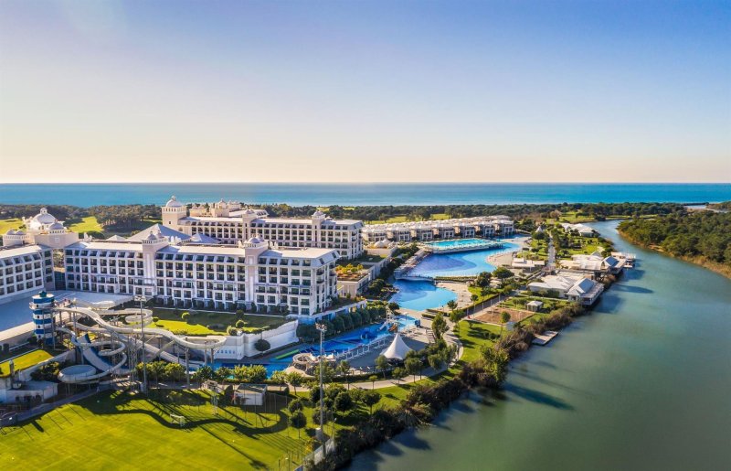 Belek utazás Titanic Deluxe Belek