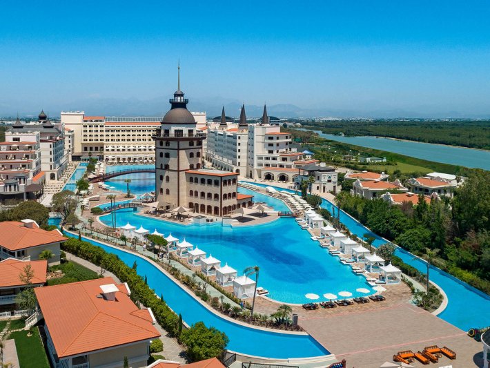 Antalya utazás Titanic Mardan Palace Hotel