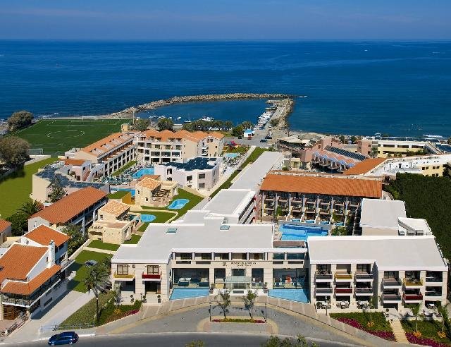 Kréta nyugat utazás Hotel Porto Platanias Beach Resort 