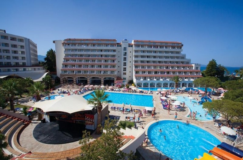 Kusadasi utazás Batihan Beach Resort