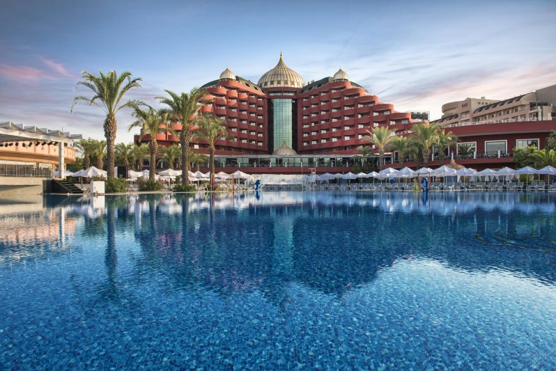 Antalya utazás Delphin Palace