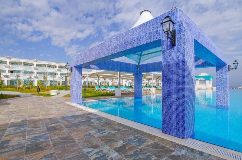 Észak-Ciprus utazás Limak Cyprus Deluxe Hotel