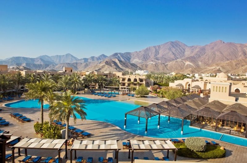 Fujairah utazás Miramar Al Aqah Beach Resort