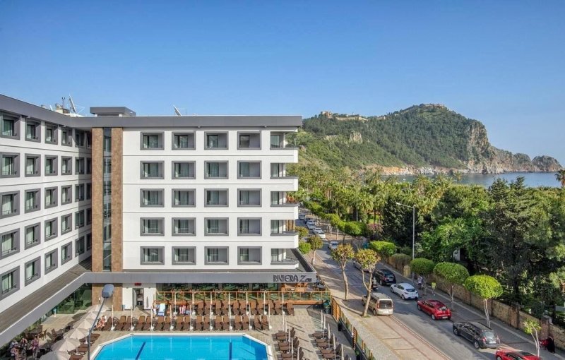 Alanya utazás Riviera Zen Hotel