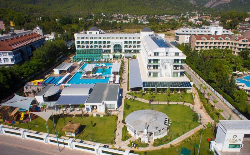 Kemer utazás Karmir Resort & Spa