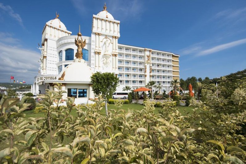 Alanya utazás Öz Hotels Sui Resort Hotel