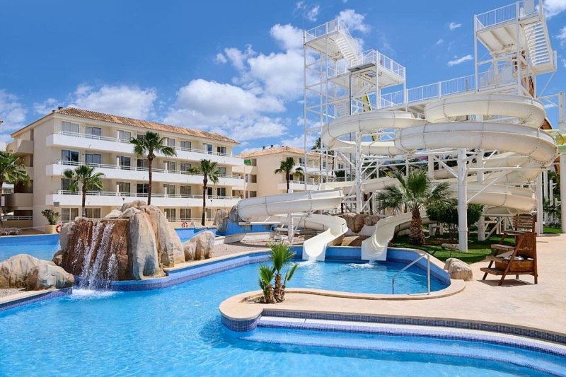 Mallorca Magaluf utazás Hotel Fergus Mallorca Waterpark