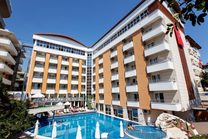 Alanya utazás Kleopatra Alaiye Hotel