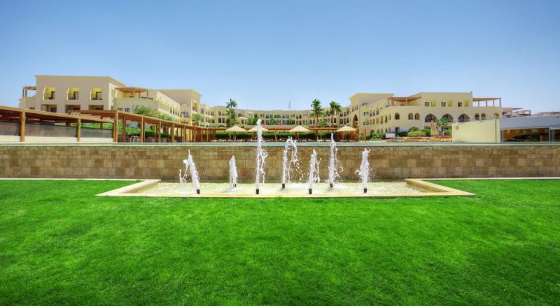 Aqaba utazás Grand Tala Bay Resort