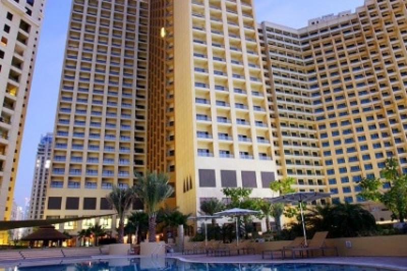 Dubai utazás Hotel Amwaj Rotana Emirates járattal