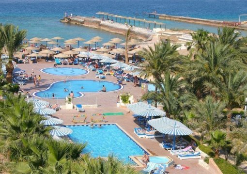 Hurghada utazás Empire Beach Resort